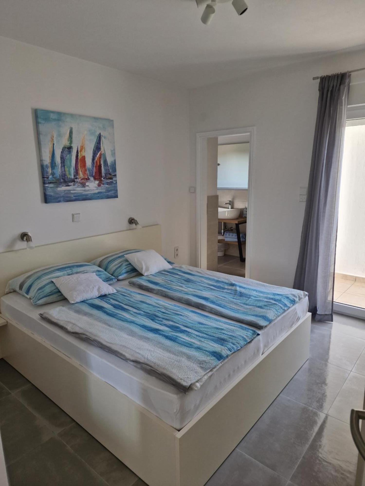 Apartmani Devcic Palit Екстер'єр фото